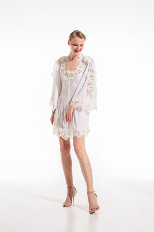 5037 dress